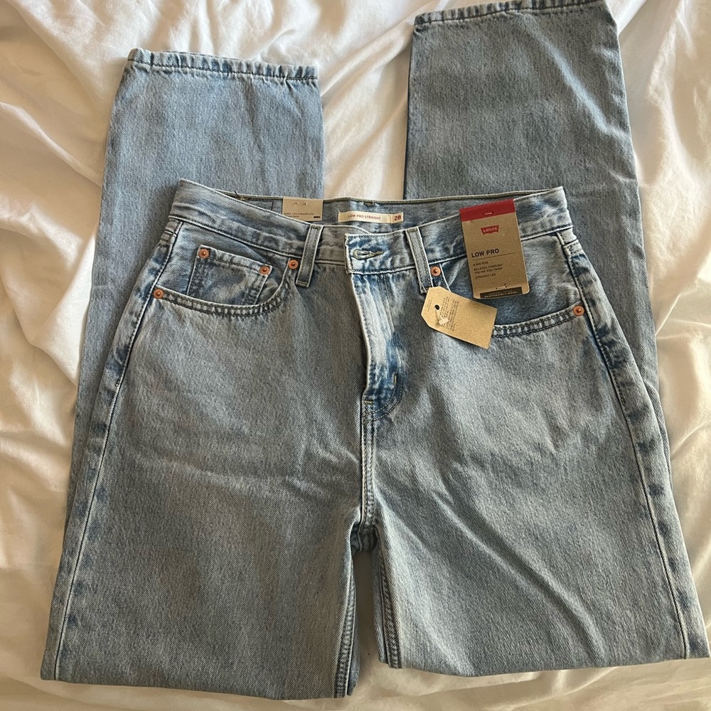 Levis low pro jeans